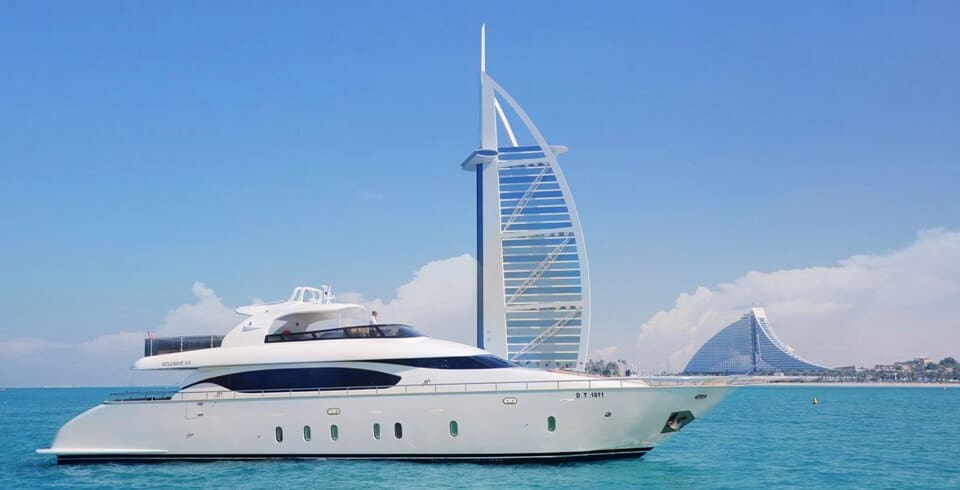 Sunseeker Flybridge - Image 6
