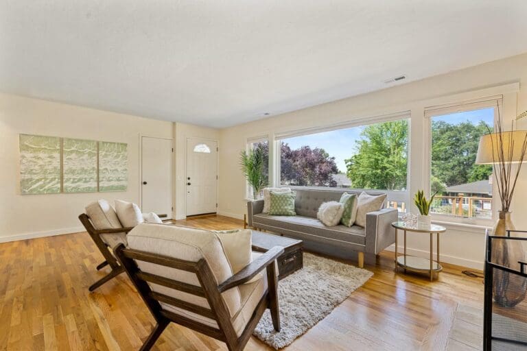 Sunny, Modern room in Village! - Image 4