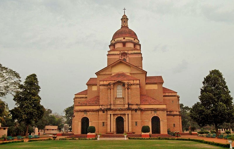 10 Most Popular Churches in Delhi