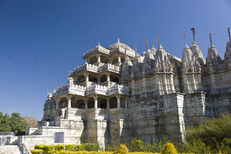 10 Interesting Places To Visit In Mount Abu