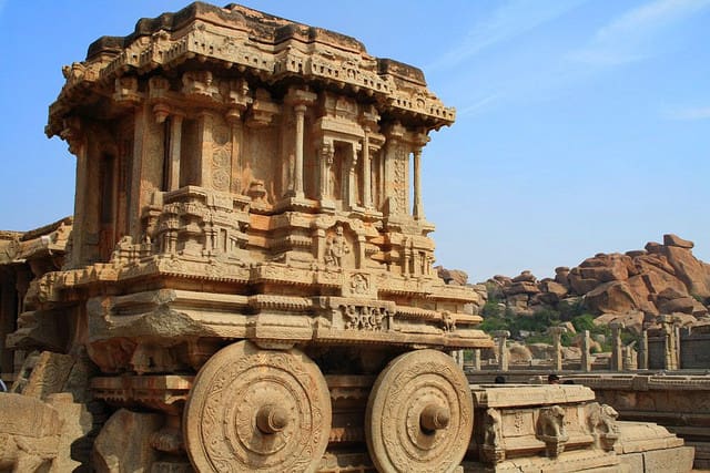 Top 5 Historic Places & Monuments in Karnataka