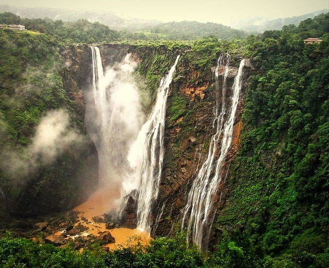 10 Most Popular Waterfalls in Karnataka