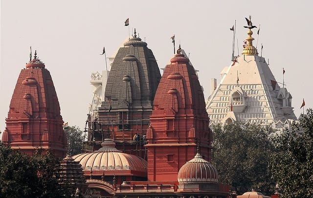 10 Most Famous Temples in Delhi