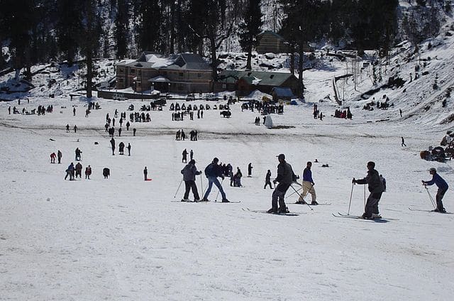 Top 10 Ski Destinations in India