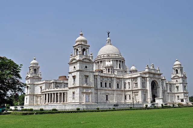 Top 5 Historic Places and Monuments in Kolkata